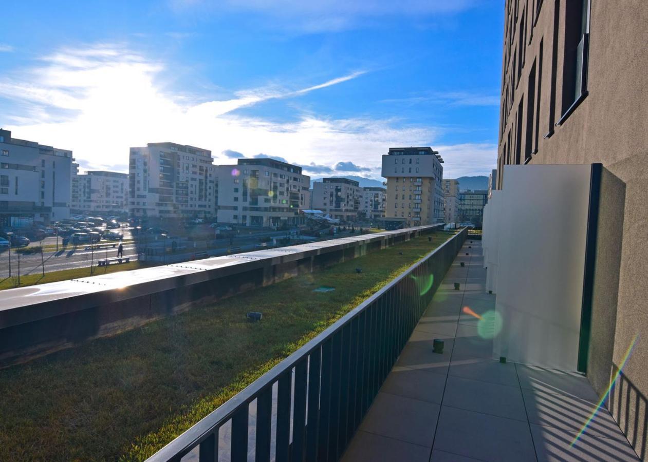 Qosmo Brasov Hotel 외부 사진