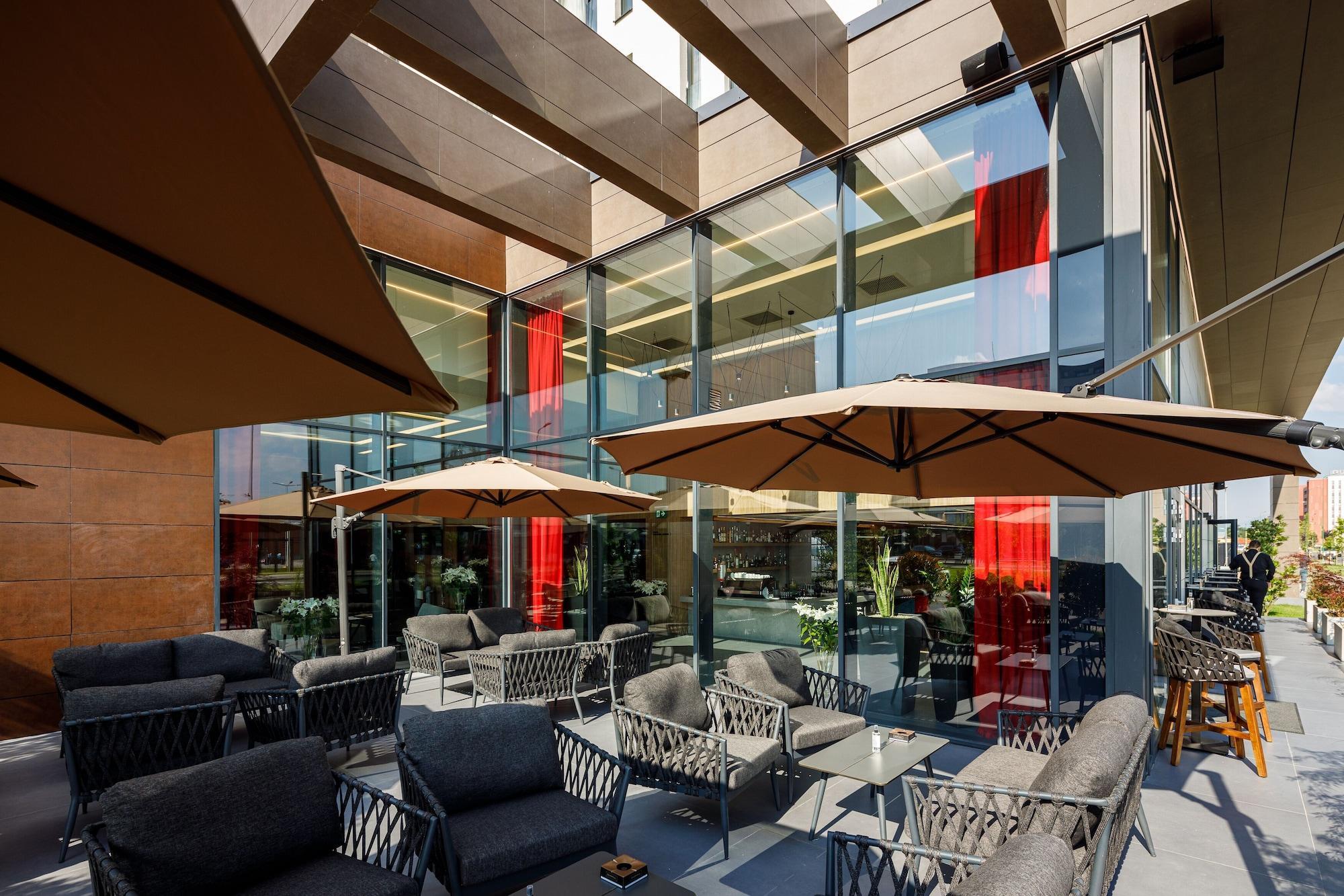 Qosmo Brasov Hotel 외부 사진