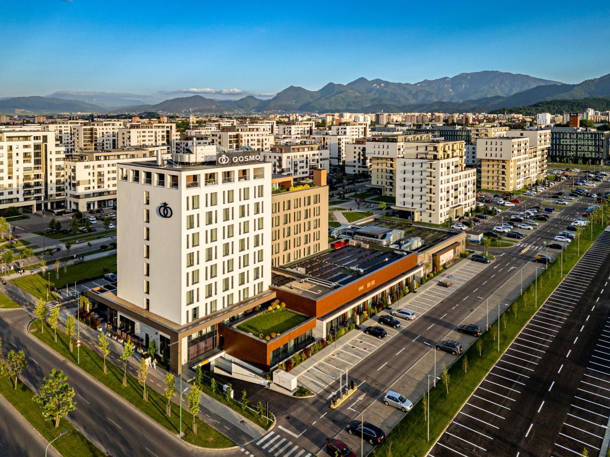 Qosmo Brasov Hotel 외부 사진